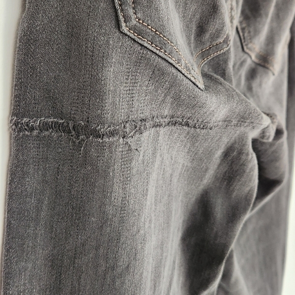 LIVERPOOL Los Angeles Women's Straight Gray Jeans Size 0 - Picture 10 of 10